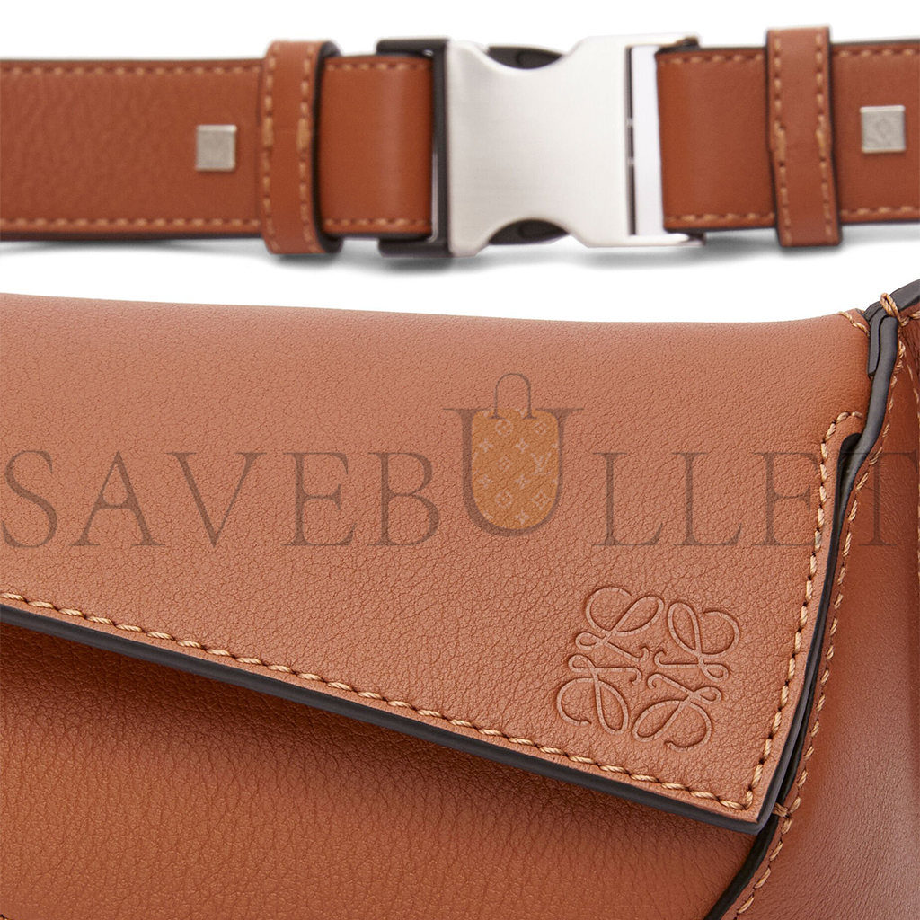l*ew* mini puzzle bumbag in classic calfskin b510eb1x03 (17.5*11.8*7.5cm)